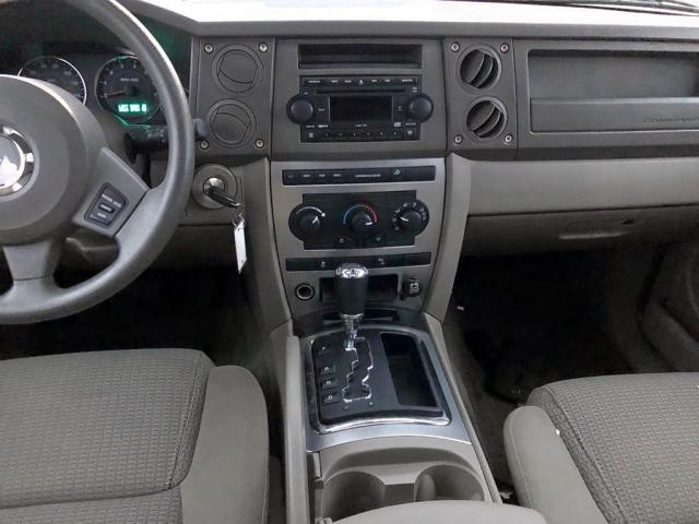 1J8HG48KX6C252057 - 2006 JEEP COMMANDER GREEN photo 5