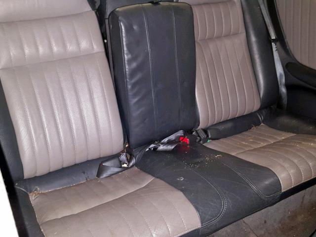 1G2WP12K61F118132 - 2001 PONTIAC GRAND PRIX BLACK photo 6