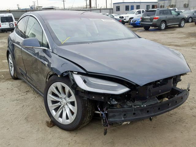 5YJXCDE20JF104725 - 2018 TESLA MODEL X GRAY photo 1