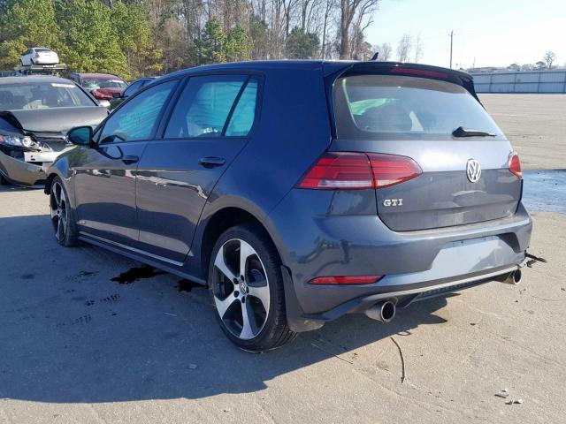 3VW447AUXJM261275 - 2018 VOLKSWAGEN GTI S/SE GRAY photo 3