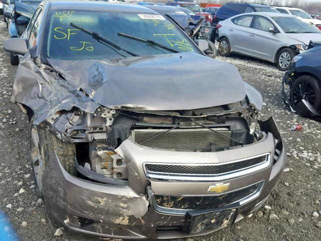 1G1ZC5E07CF269773 - 2012 CHEVROLET MALIBU 1LT ყავისფერი ფოტო 9