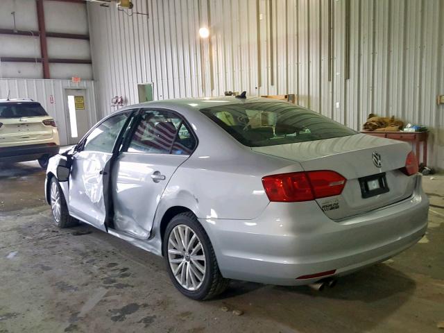 3VWLL7AJ1EM321325 - 2014 VOLKSWAGEN JETTA TDI SILVER photo 3