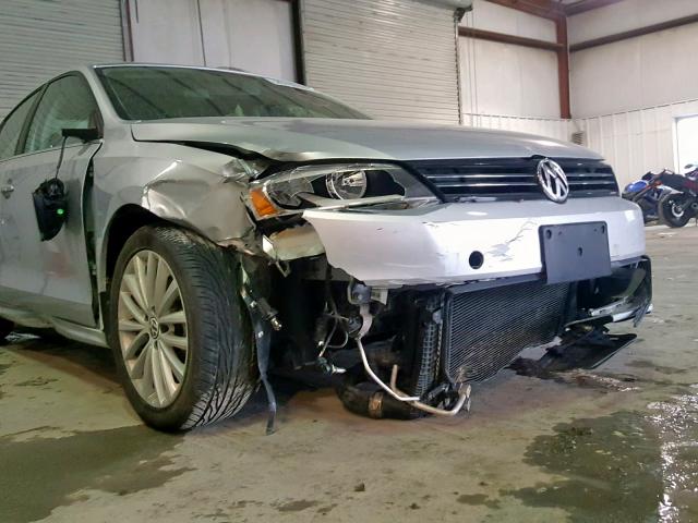 3VWLL7AJ1EM321325 - 2014 VOLKSWAGEN JETTA TDI SILVER photo 9