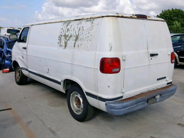 2B7JB21Y82K130284 - 2002 DODGE RAM VAN B2 WHITE photo 3