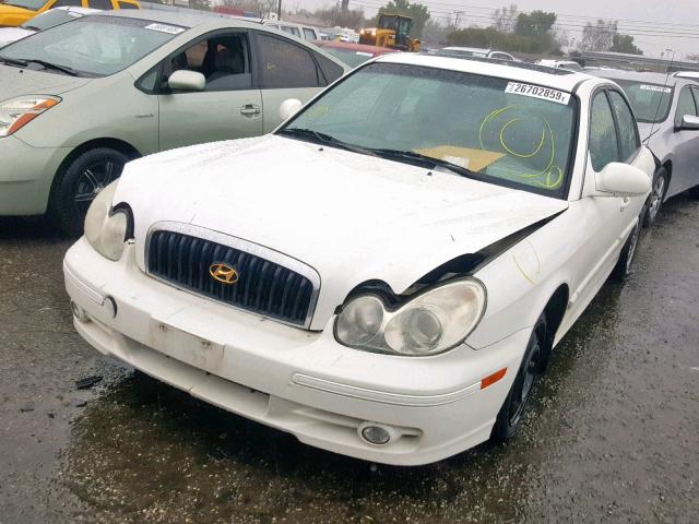 KMHWF25H85A162829 - 2005 HYUNDAI SONATA GL WHITE photo 2