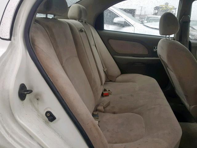 KMHWF25H85A162829 - 2005 HYUNDAI SONATA GL WHITE photo 6