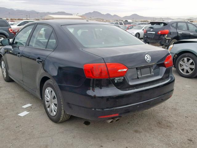 3VW2K7AJ4EM381971 - 2014 VOLKSWAGEN JETTA BASE BLACK photo 3