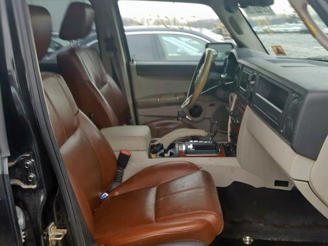 1J8HG58266C301244 - 2006 JEEP COMMANDER BLACK photo 5