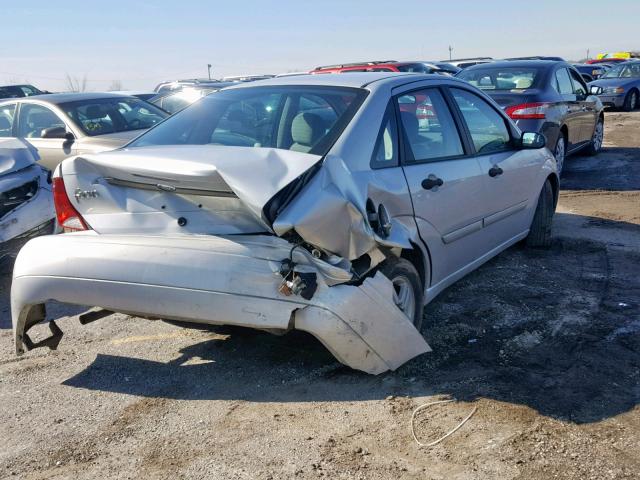 1FAFP34393W302745 - 2003 FORD FOCUS SE C SILVER photo 4