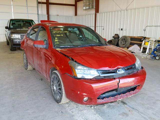 1FAHP3GN5AW272601 - 2010 FORD FOCUS SES RED photo 1