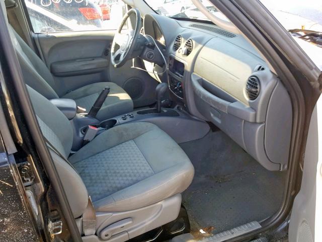 1J4GL38K75W666378 - 2005 JEEP LIBERTY RE BLACK photo 5