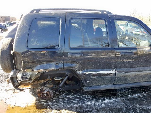 1J4GL38K75W666378 - 2005 JEEP LIBERTY RE BLACK photo 9