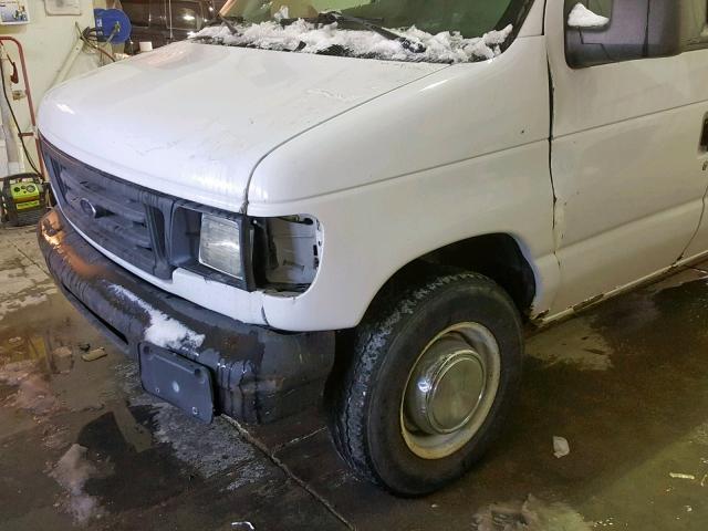 1FTNE24W15HA07887 - 2005 FORD E250 CARGO WHITE photo 9