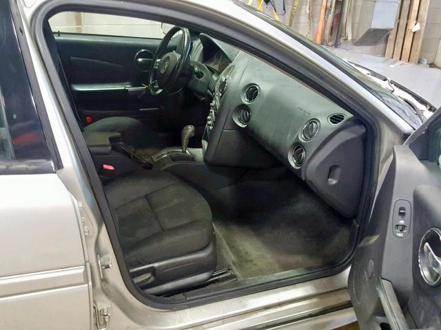 2G2WP552961229940 - 2006 PONTIAC GRAND PRIX GRAY photo 5