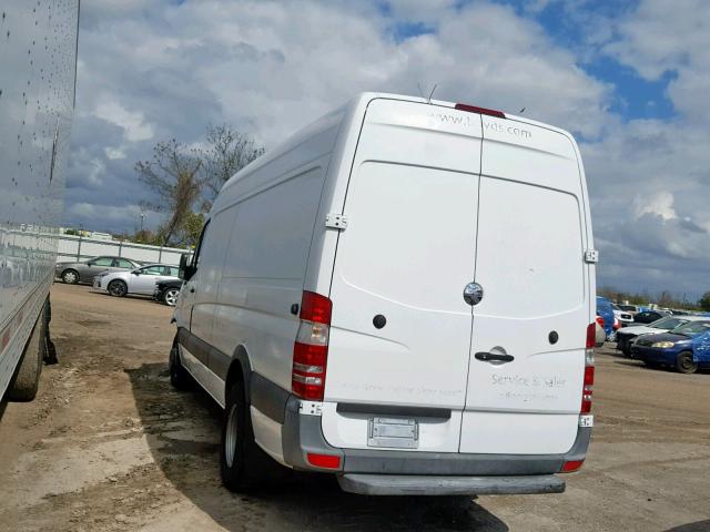 WDYPF1CCXA5443712 - 2010 FREIGHTLINER SPRINTER 3 WHITE photo 3