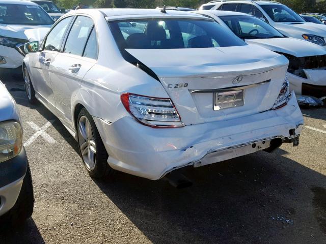 WDDGF4HB5EA917002 - 2014 MERCEDES-BENZ C 250 WHITE photo 3