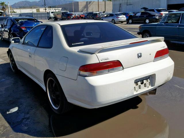 JHMBB6154XC005855 - 1999 HONDA PRELUDE SH WHITE photo 3