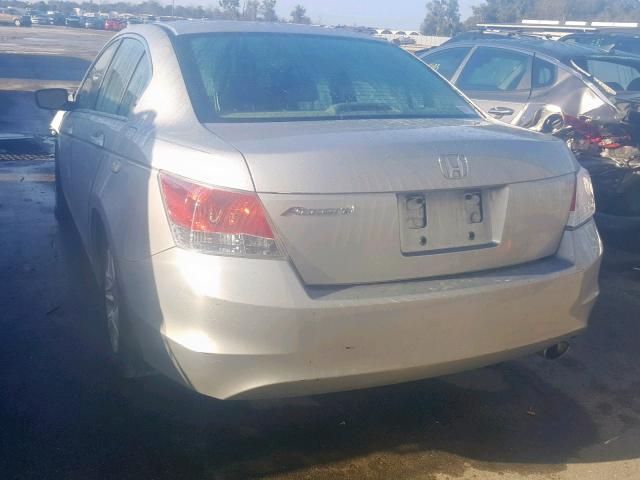 1HGCP2F48AA030679 - 2010 HONDA ACCORD LXP SILVER photo 3