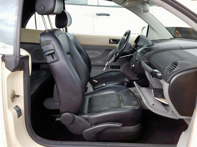 3VWCK21YX3M315894 - 2003 VOLKSWAGEN NEW BEETLE კრემისფერი ფოტო 5