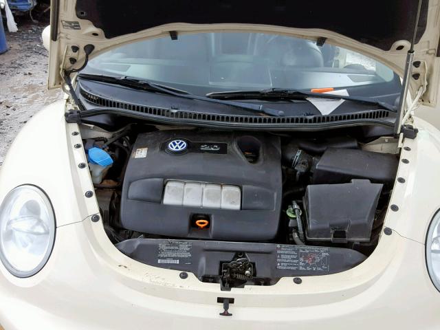 3VWCK21YX3M315894 - 2003 VOLKSWAGEN NEW BEETLE კრემისფერი ფოტო 7