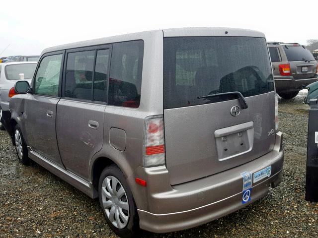 JTLKT334864032040 - 2006 TOYOTA SCION XB SILVER photo 3