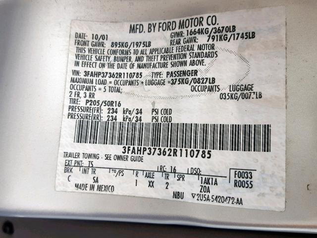 3FAHP37362R110785 - 2002 FORD FOCUS ZX5 SILVER photo 10