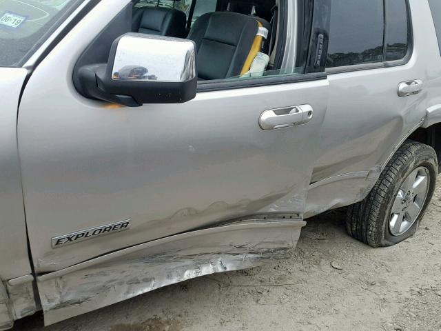 1FMEU65836UB37796 - 2006 FORD EXPLORER L SILVER photo 9