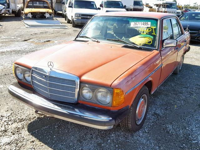 12312310121039 - 1979 MERCEDES-BENZ 240D ORANGE photo 2