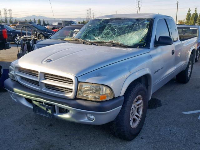 1B7GL32X32S602318 - 2002 DODGE DAKOTA SPO SILVER photo 2