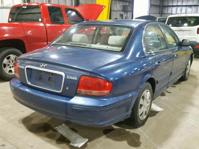 KMHWF25S75A202863 - 2005 HYUNDAI SONATA GL BLUE photo 4