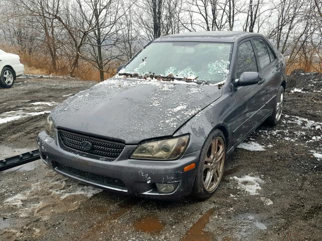 JTHBD192940089711 - 2004 LEXUS IS 300 GRAY photo 2