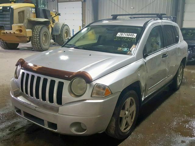 1J8FF47W98D525632 - 2008 JEEP COMPASS SP 银色 照片 2