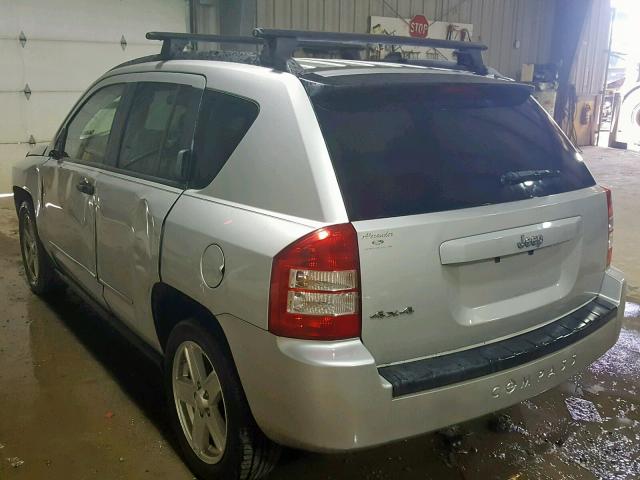 1J8FF47W98D525632 - 2008 JEEP COMPASS SP 银色 照片 3