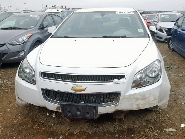 1G1ZC5EB3AF130321 - 2010 CHEVROLET MALIBU 1LT WHITE photo 9