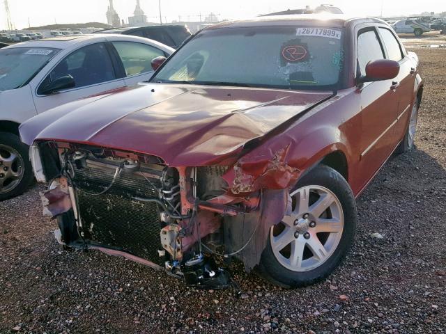 2C3LA43R67H648769 - 2007 CHRYSLER 300 RED photo 2