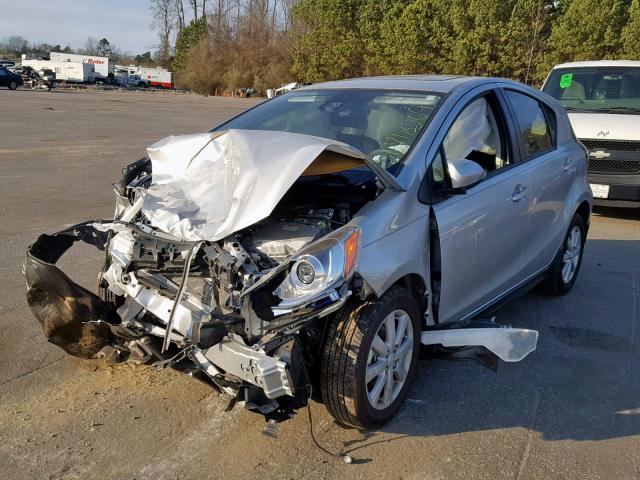 JTDKDTB34H1598315 - 2017 TOYOTA PRIUS C SILVER photo 2