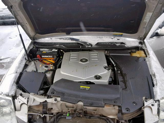 1G6DW677750215200 - 2005 CADILLAC STS SILVER photo 7