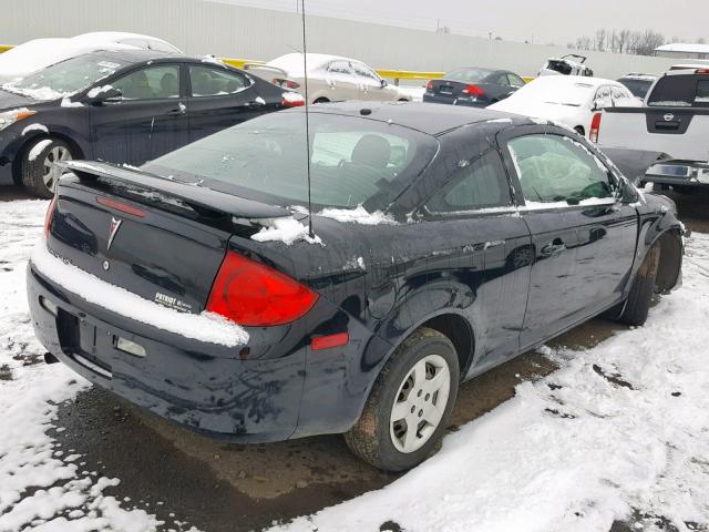 1G2AS18H697126659 - 2009 PONTIAC G5 BLACK photo 4