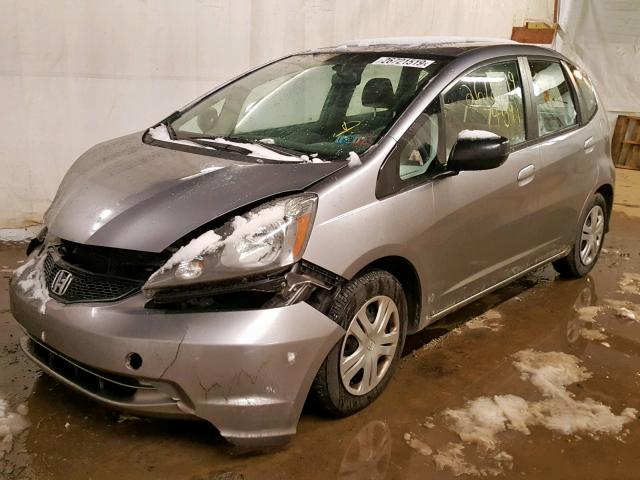 JHMGE88249S016061 - 2009 HONDA FIT GRAY photo 2