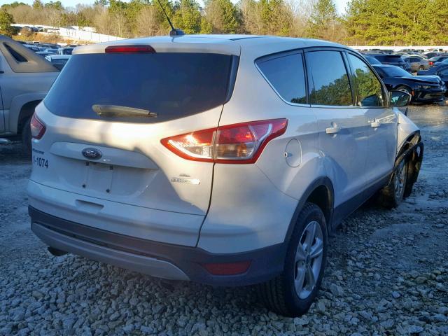 1FMCU0GX5EUD77035 - 2014 FORD ESCAPE SE WHITE photo 4