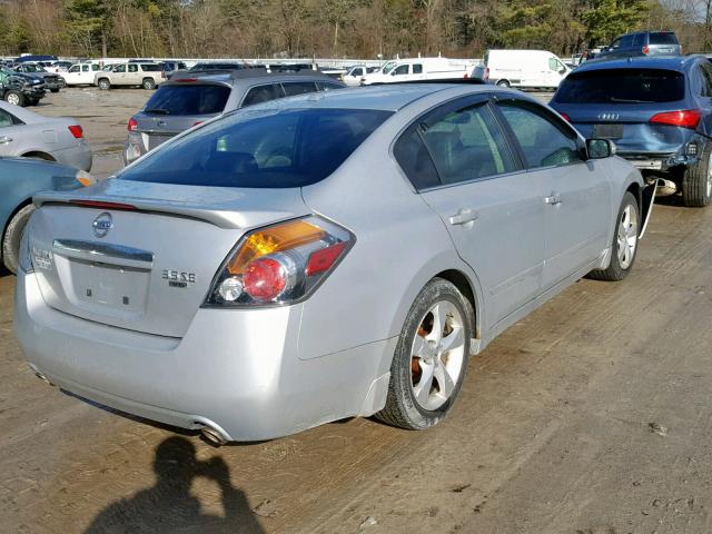 1N4BL21E08C132942 - 2008 NISSAN ALTIMA 3.5 SILVER photo 4