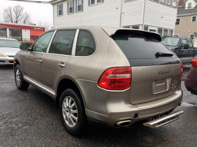 WP1AA29P99LA07102 - 2009 PORSCHE CAYENNE BEIGE photo 3