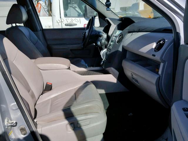 5FNYF4H73BB012934 - 2011 HONDA PILOT EXLN SILVER photo 5