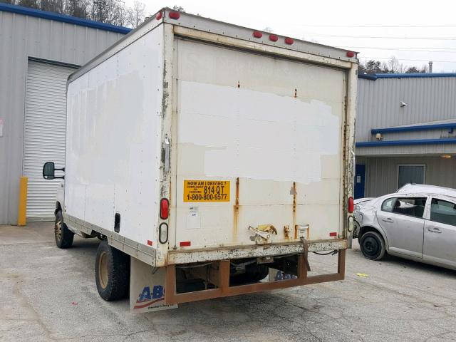 1FDWE35L05HA76595 - 2005 FORD E350 WHITE photo 3