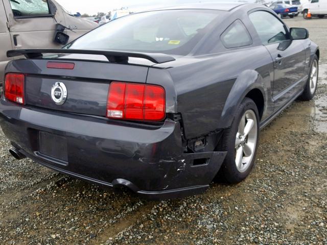 1ZVHT82H175214176 - 2007 FORD MUSTANG GT GRAY photo 4