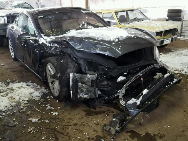 5YJSA1E27GF133677 - 2016 TESLA MODEL S Մոխրագույն լուսանկար 1