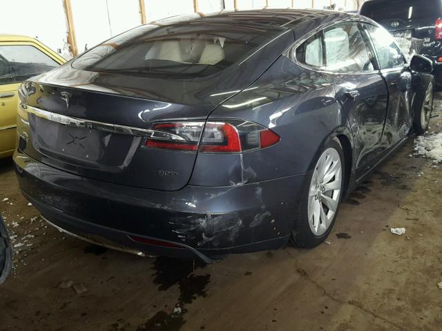 5YJSA1E27GF133677 - 2016 TESLA MODEL S Մոխրագույն լուսանկար 4