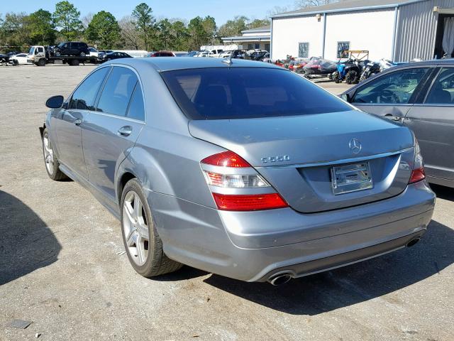 WDDNG71X28A178428 - 2008 MERCEDES-BENZ S 550 SILVER photo 3