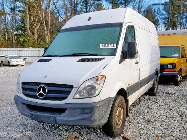 WD3PE7CC3C5720733 - 2012 MERCEDES-BENZ SPRINTER 2 WHITE photo 2