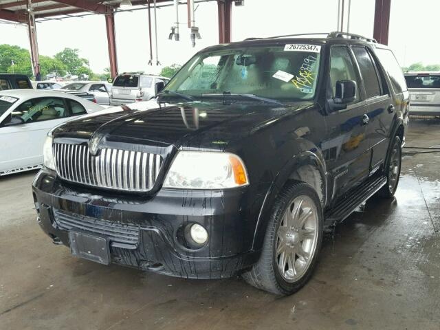 5LMFU27R24LJ39168 - 2004 LINCOLN NAVIGATOR 黑色 照片 2